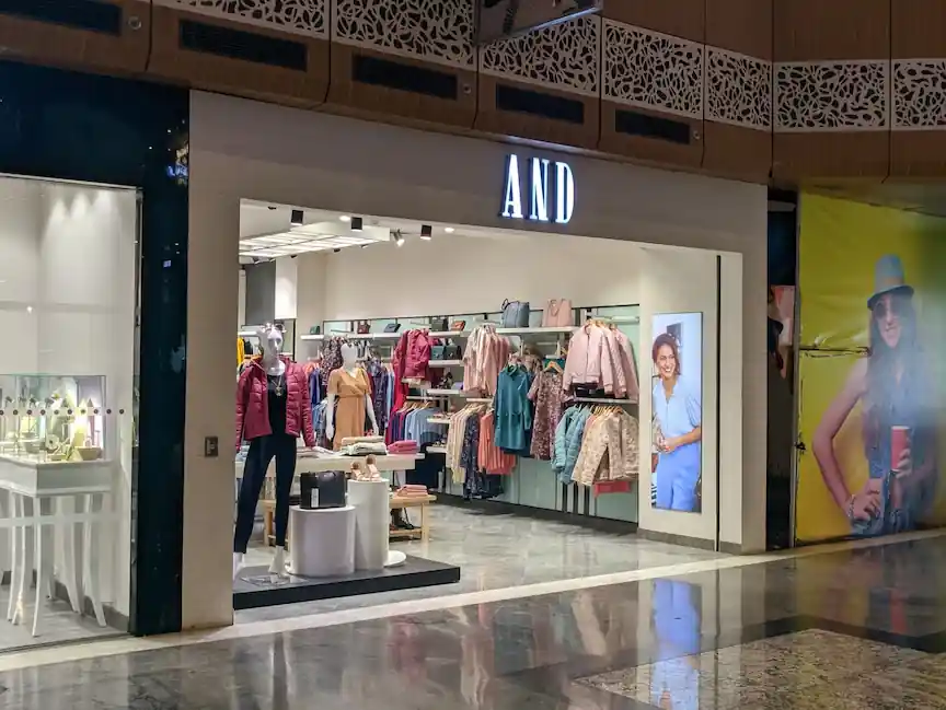 Omaxe Jankipuram Lucknow Retail Shops